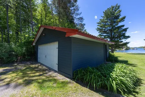 4788 Leo Lake Road Kingston ON K0H 2N0