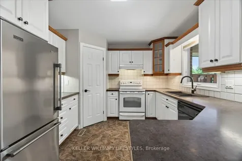 49 Ann Street Lambton Shores ON N0M 1B0