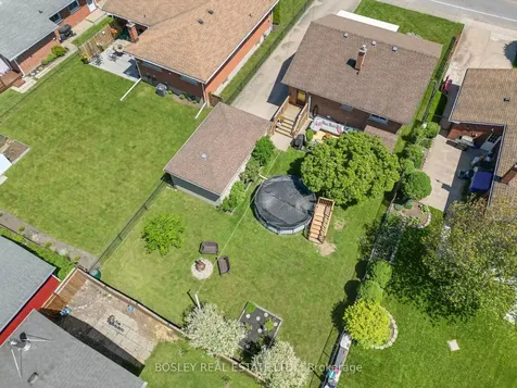 6521 Caledonia Street Niagara Falls ON L2G 5A6