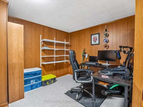 6521 Caledonia Street Niagara Falls ON L2G 5A6