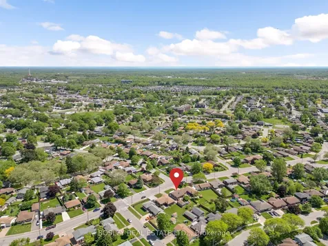 6521 Caledonia Street Niagara Falls ON L2G 5A6