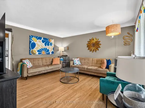 6521 Caledonia Street Niagara Falls ON L2G 5A6