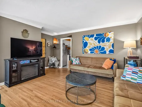 6521 Caledonia Street Niagara Falls ON L2G 5A6