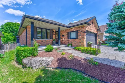 179 Westchester Drive W Kitchener ON N2B 3M8