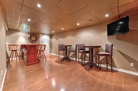 179 Westchester Drive W Kitchener ON N2B 3M8