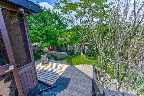 179 Westchester Drive W Kitchener ON N2B 3M8