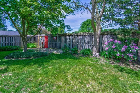 179 Westchester Drive W Kitchener ON N2B 3M8