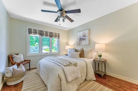 179 Westchester Drive W Kitchener ON N2B 3M8
