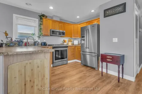 33 Pitt Street Bayham ON N0J 1T0