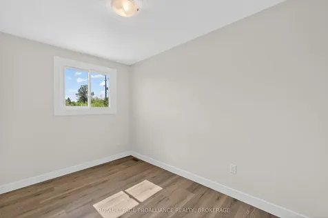 1088 Pinewood Place Kingston ON K7P 1L1