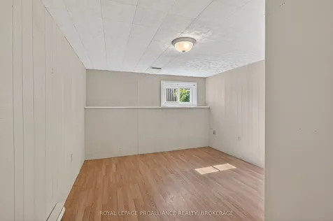 1088 Pinewood Place Kingston ON K7P 1L1