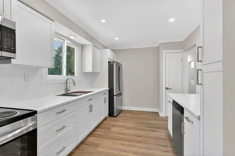 1088 Pinewood Place Kingston ON K7P 1L1