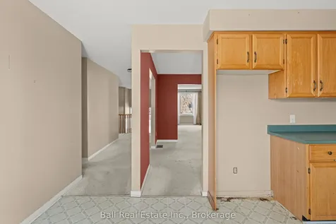 473 Kingsdale Avenue Kingston ON K7M 8A3