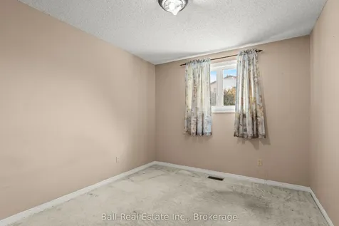 473 Kingsdale Avenue Kingston ON K7M 8A3