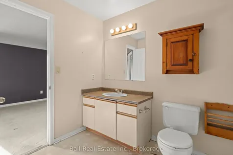 473 Kingsdale Avenue Kingston ON K7M 8A3