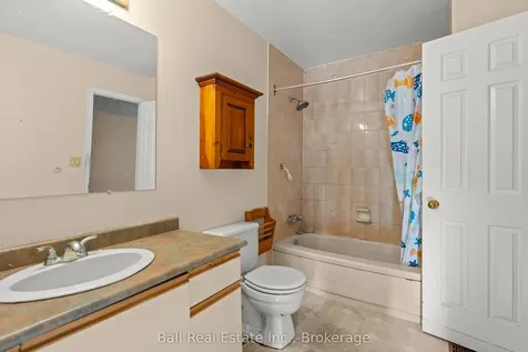 473 Kingsdale Avenue Kingston ON K7M 8A3