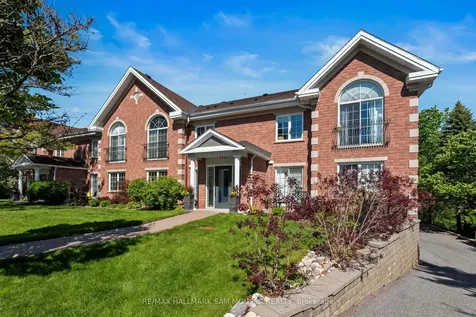 70 Robson Court Kanata ON K2K 2W1