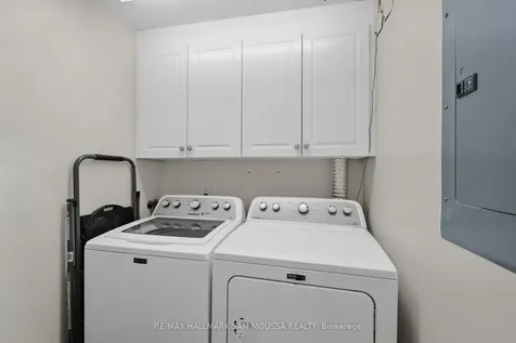 70 Robson Court Kanata ON K2K 2W1
