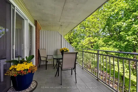 70 Robson Court Kanata ON K2K 2W1