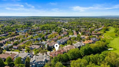 70 Robson Court Kanata ON K2K 2W1