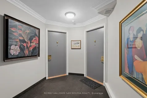 70 Robson Court Kanata ON K2K 2W1