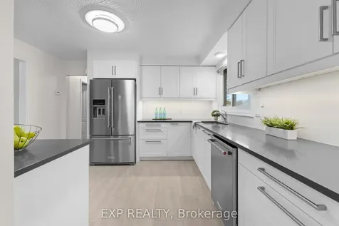 7260 Casey Street Niagara Falls ON L2J 3R3