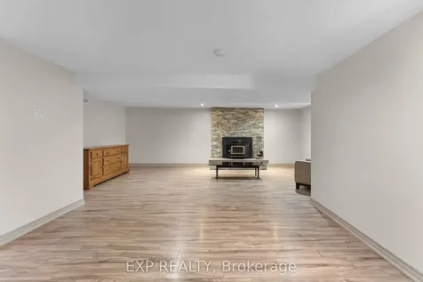 7260 Casey Street Niagara Falls ON L2J 3R3