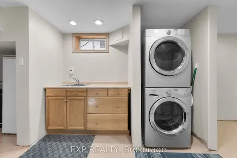 7260 Casey Street Niagara Falls ON L2J 3R3