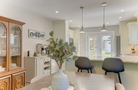 143 Dawn Crescent Cambridge ON N3C 3X3