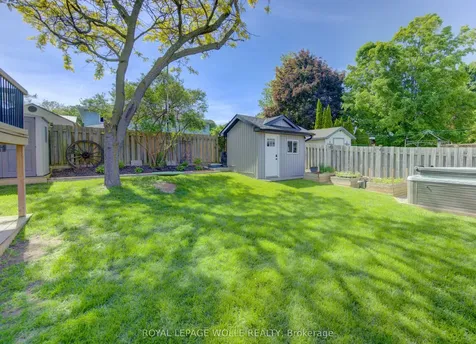 143 Dawn Crescent Cambridge ON N3C 3X3