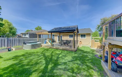 143 Dawn Crescent Cambridge ON N3C 3X3