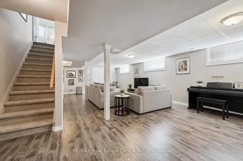 24 Pine Ridge Drive Guelph ON N1L 1K3