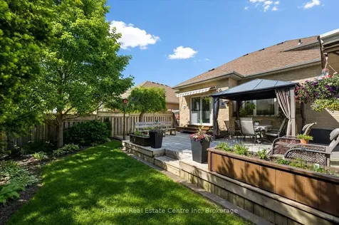 24 Pine Ridge Drive Guelph ON N1L 1K3