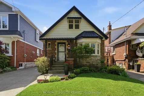212 Wexford Avenue S Hamilton ON L8K 2P2
