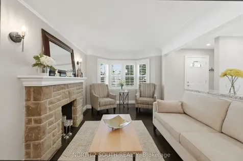 212 Wexford Avenue S Hamilton ON L8K 2P2