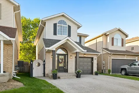 214 Grey Fox Drive Kitchener ON N2E 3N2