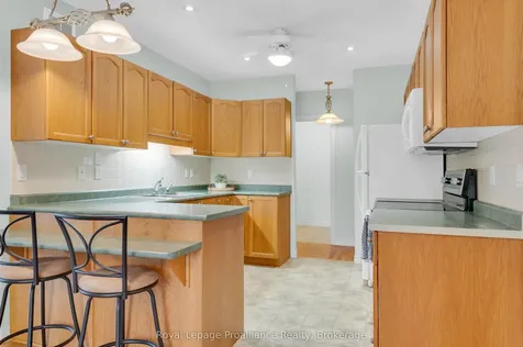 25 Heartwood Drive Belleville ON K8P 5M2