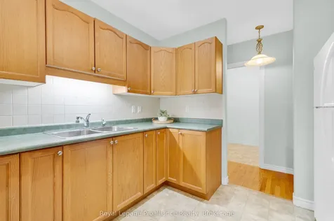 25 Heartwood Drive Belleville ON K8P 5M2