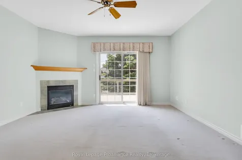 25 Heartwood Drive Belleville ON K8P 5M2