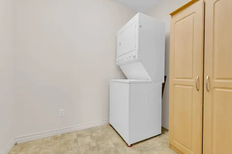 25 Heartwood Drive Belleville ON K8P 5M2