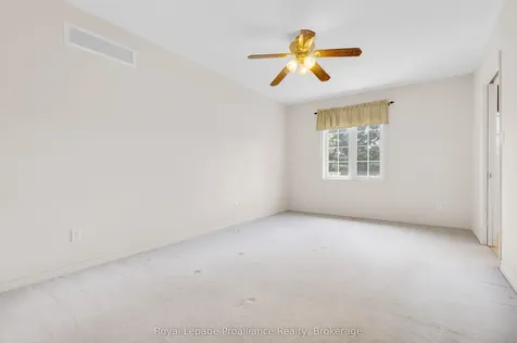 25 Heartwood Drive Belleville ON K8P 5M2