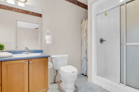 25 Heartwood Drive Belleville ON K8P 5M2