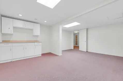25 Heartwood Drive Belleville ON K8P 5M2