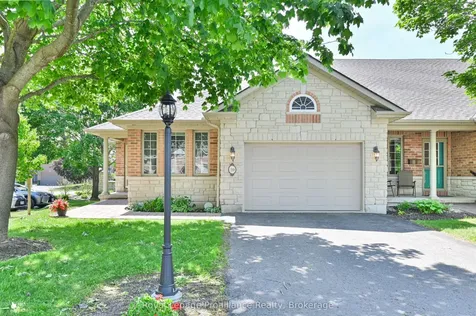 25 Heartwood Drive Belleville ON K8P 5M2