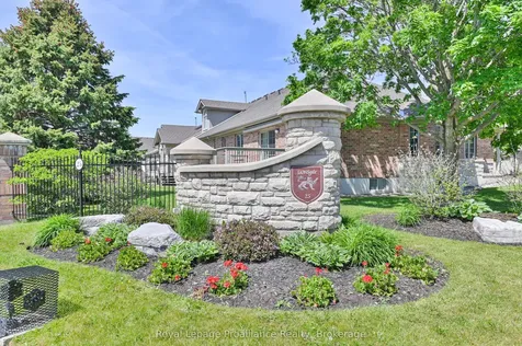 25 Heartwood Drive Belleville ON K8P 5M2