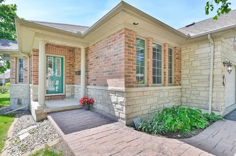 25 Heartwood Drive Belleville ON K8P 5M2