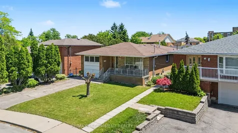95 Fieldway Drive Hamilton ON L9A 2L5