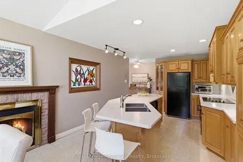 92 Dean Avenue Guelph ON N1G 1L6