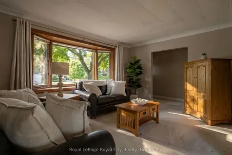 92 Dean Avenue Guelph ON N1G 1L6