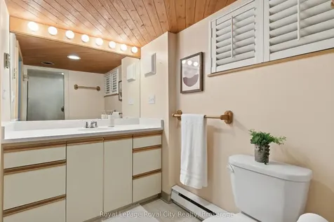 92 Dean Avenue Guelph ON N1G 1L6